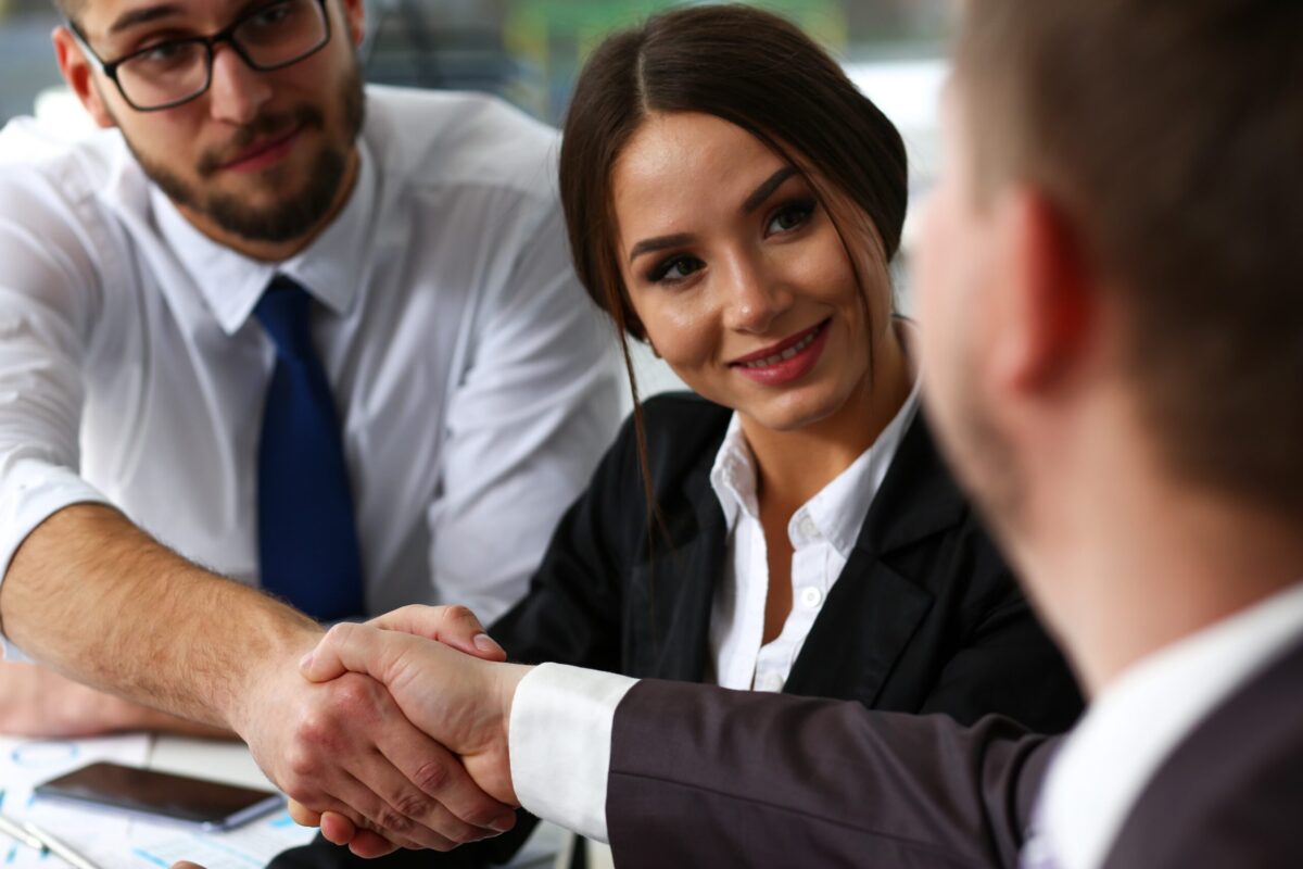 Benefits of Hiring Mediation Solutions for Complex Disputes in Businesses