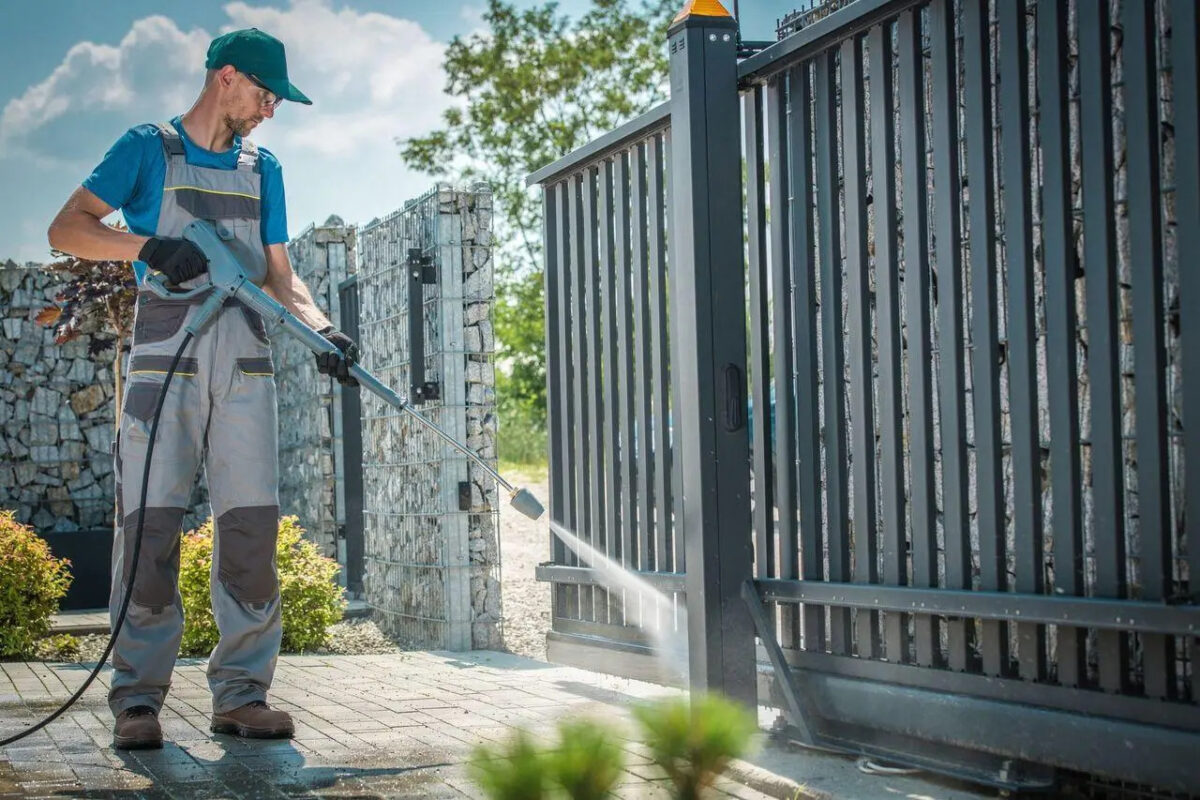 Professional Gate Repair Services: Ensuring Security and Functionality